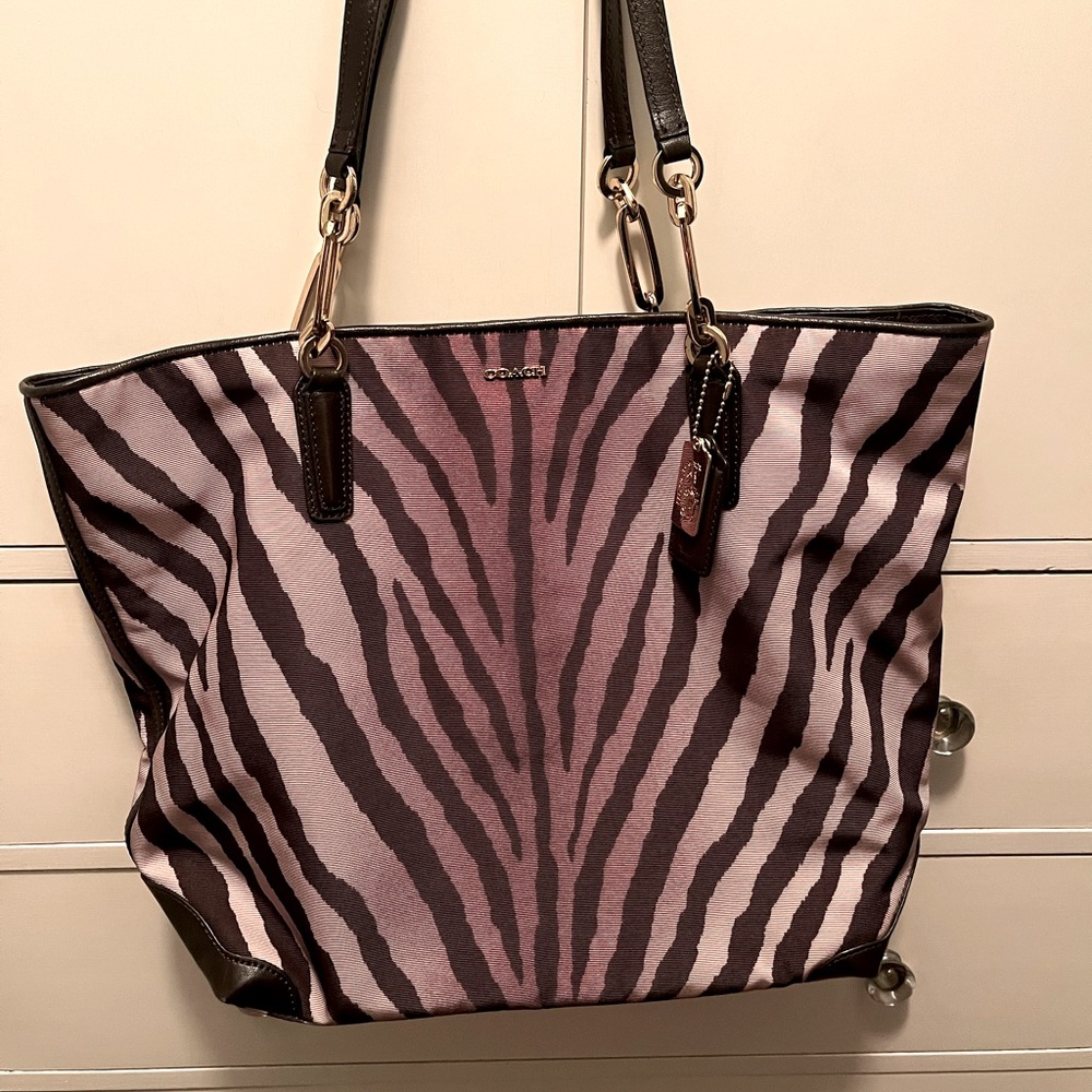 COACH Madison zebra print EW tote very good used condition